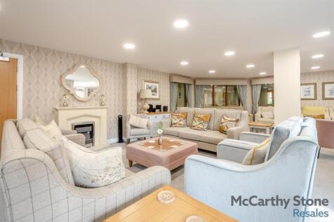 8650803-interior01.jpg