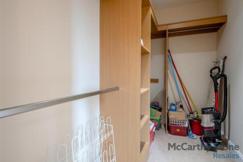 8650803-interior11.jpg