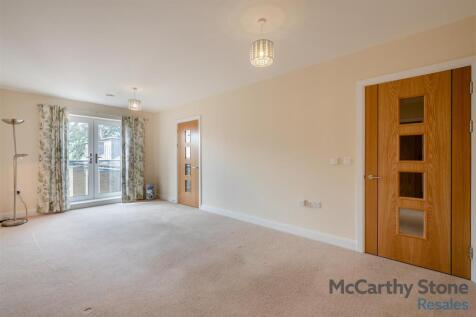 8650803-interior14.jpg