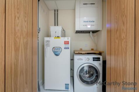 8650803-interior28.jpg