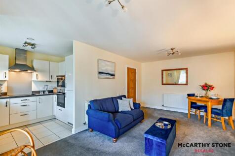 8589435-interior06-800.jpg