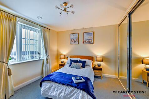 8589435-interior02-800.jpg