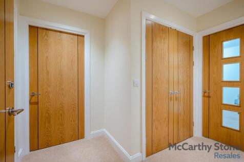 8635004-interior19.jpg