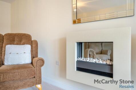 8634910-interior18.jpg