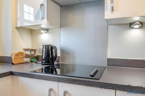 8634910-interior22.jpg