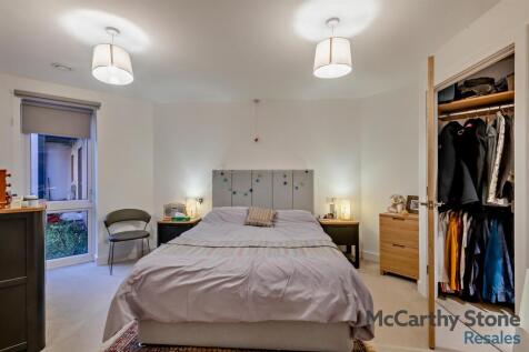 8634100-interior02-800.jpg