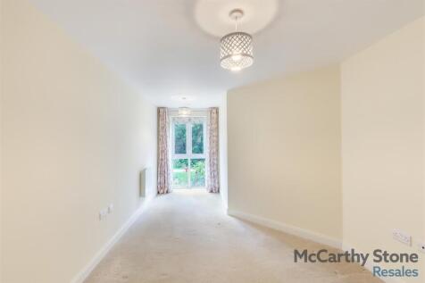 8654475-interior06.jpg