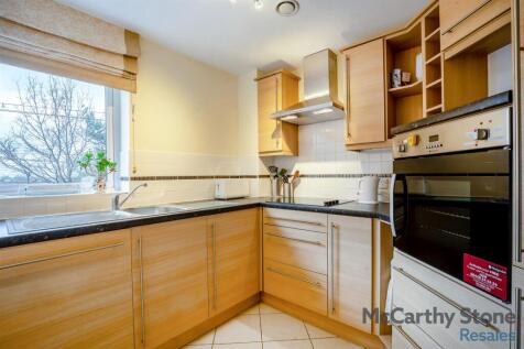 8636147-interior08.jpg