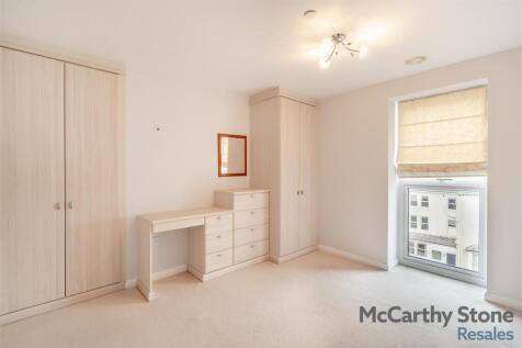 8635949-interior17.jpg