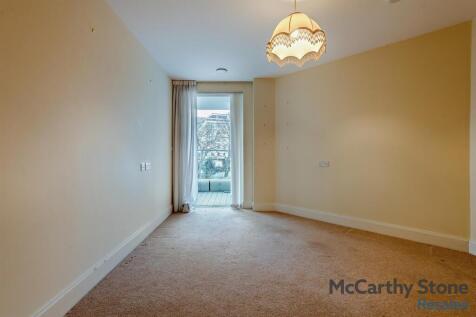 8636506-interior03-800.jpg