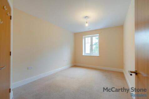 8636704-interior01.jpg
