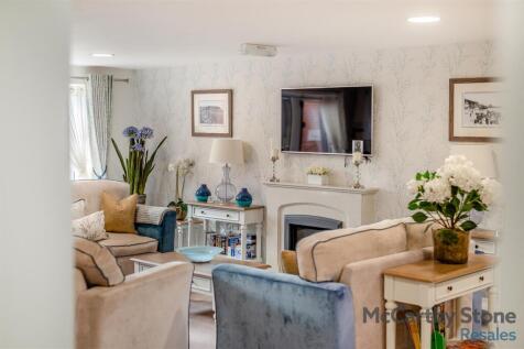 8634778-interior17.jpg