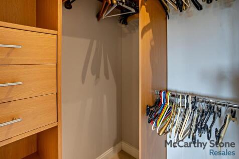 Walk in Wardrobe