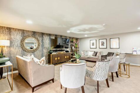 Homeowners Lounge