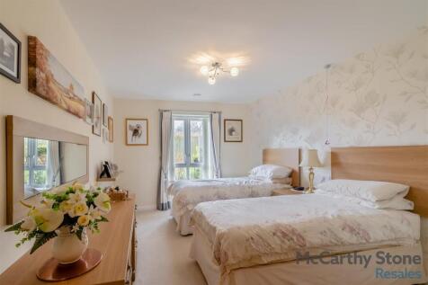 8637878-interior17.jpg