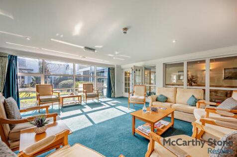 8638519-interior20-800.jpg