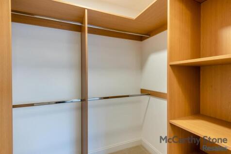 8639233-interior16.jpg