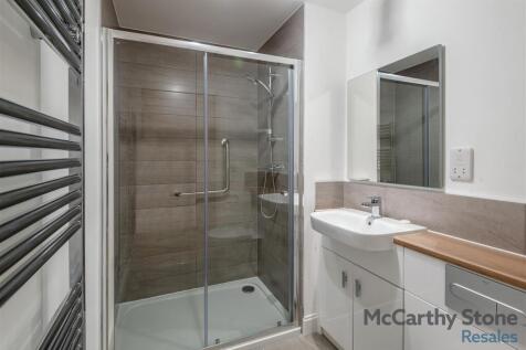 8639233-interior06.jpg