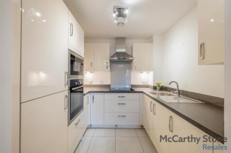 8639266-interior10.jpg