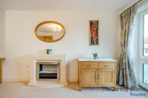 8639266-interior15.jpg