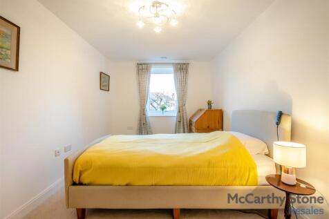 8639266-interior02.jpg
