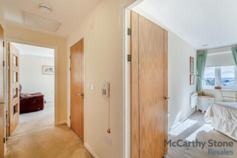 8639457-interior13.jpg