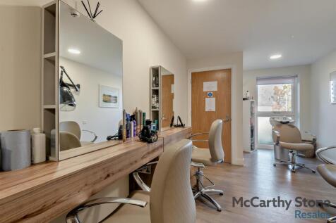8638466-interior16-800.jpg
