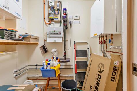 8627622-interior13-800.jpg