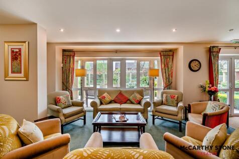 Homeowners Lounge