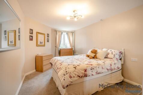 8640011-interior02.jpg
