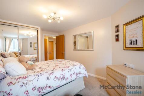 8640011-interior05.jpg