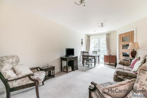 12elmtreecourt-2.jpg