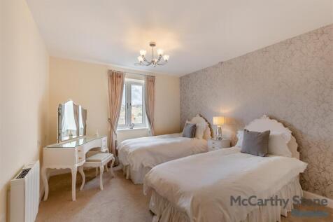 8639913-interior07.jpg
