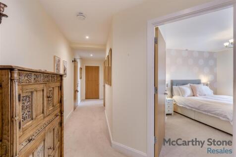 8639913-interior09.jpg