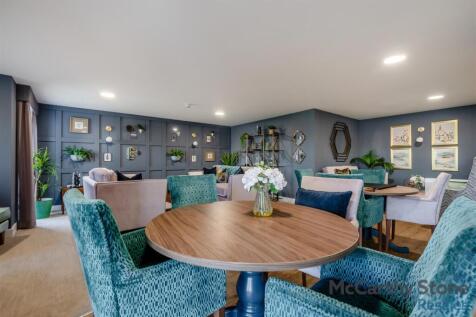 8641826-interior04.jpg