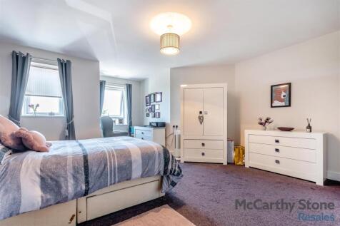 8649024-interior21.jpg