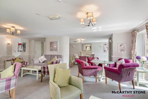 Homeowners Lounge