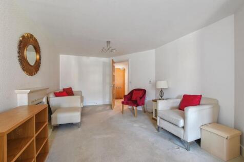 11-0d19GCMCS - 15 Springhill House - Reception 2 -