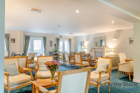 8641501-interior01.jpg