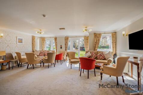 Homeowners Lounge