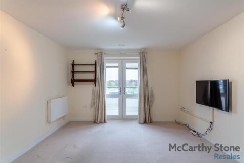 8644441-interior15.jpg