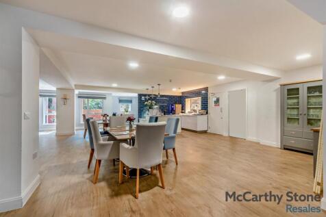 8644135-interior04-800.jpg