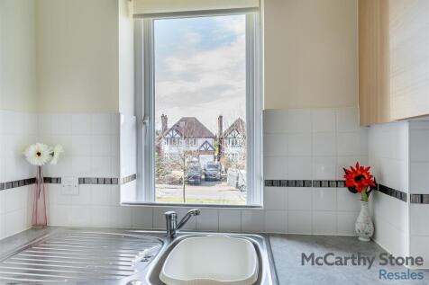 8640072-interior21.jpg