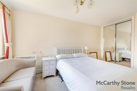 8640072-interior08.jpg