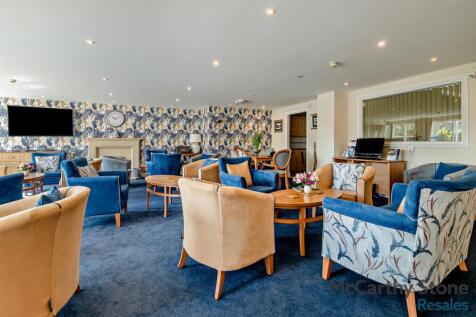 Homeowners Lounge