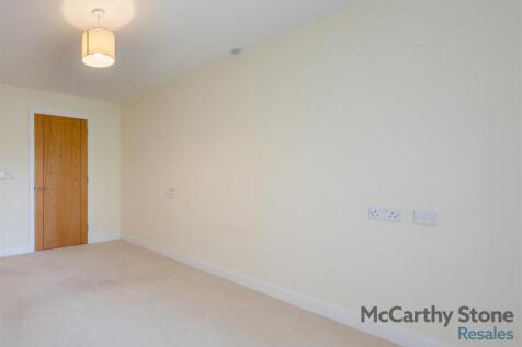 8645560-interior16.jpg