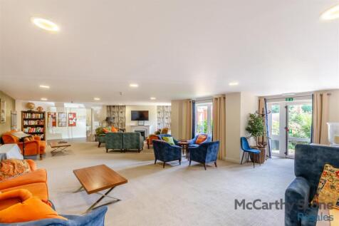 8654409-interior11.jpg