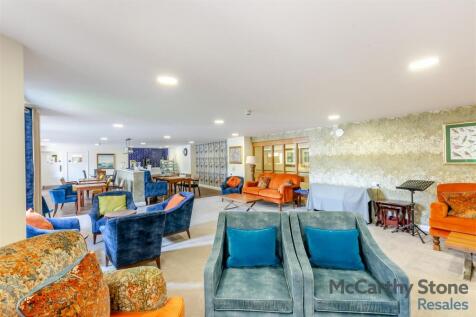 8654409-interior10.jpg