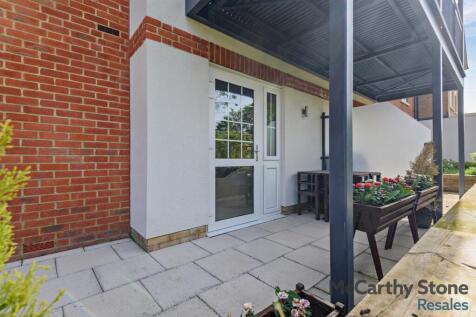 8646268-exterior03-800.jpg