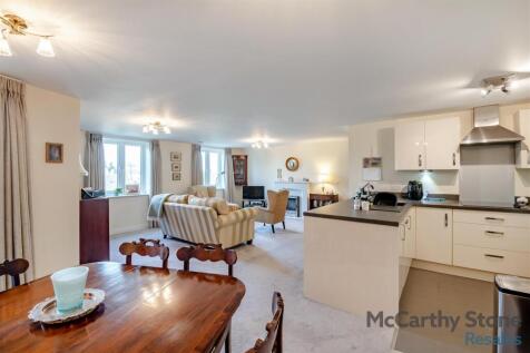 8641374-interior08.jpg